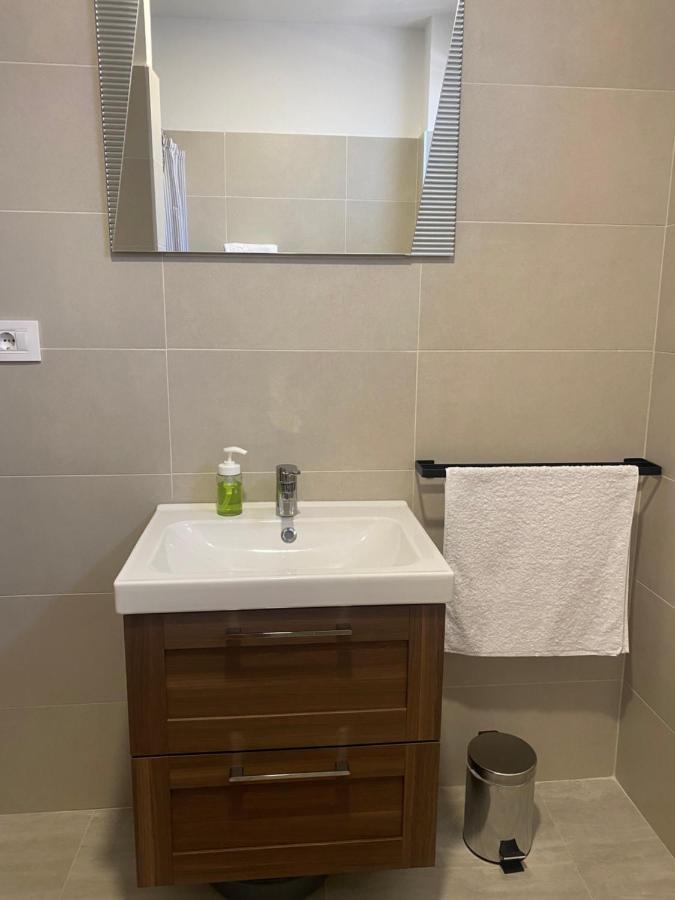 Apartment M
