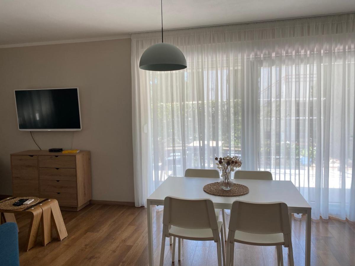 M Apartment *