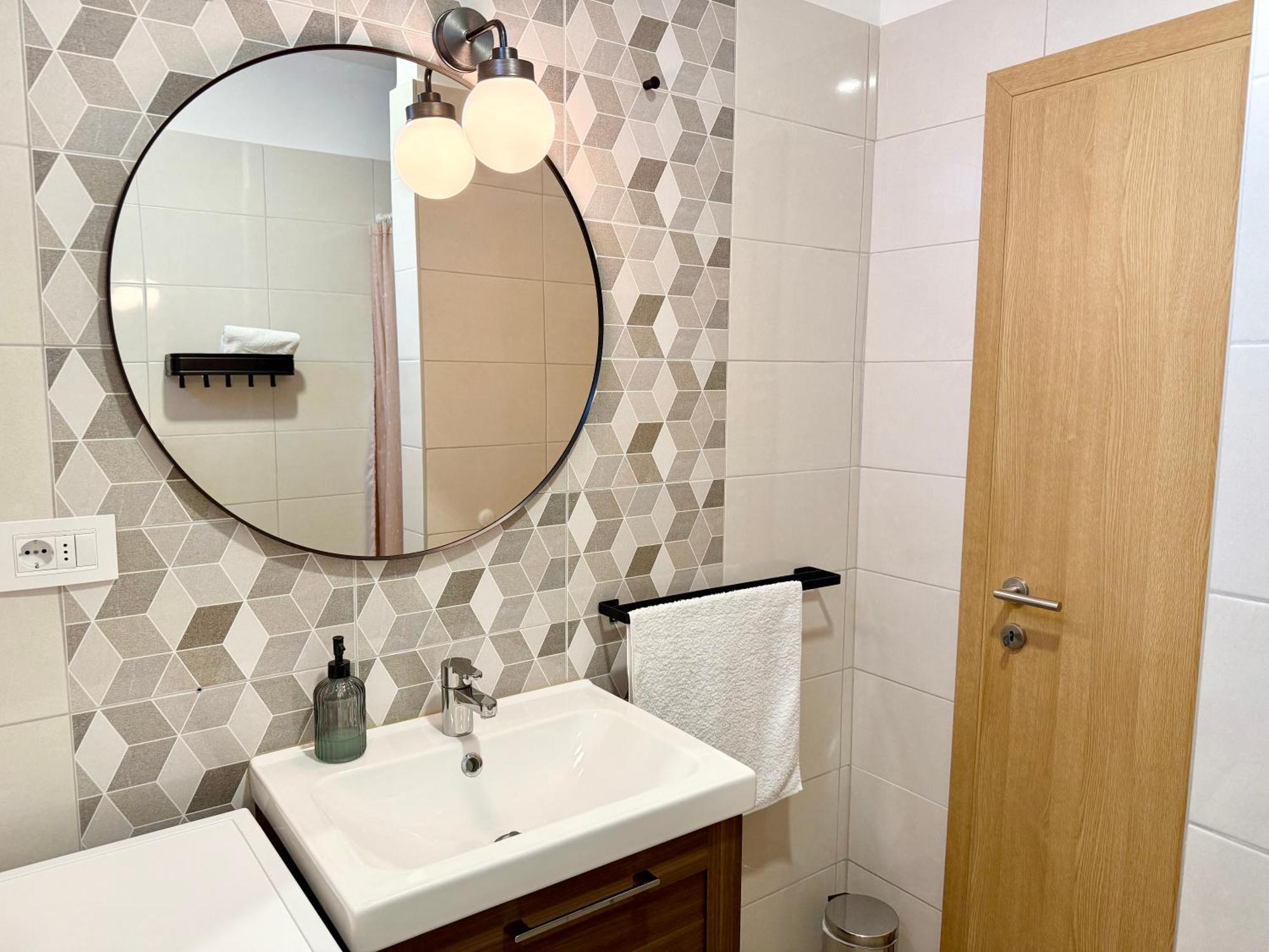 Appartement M Pinezići